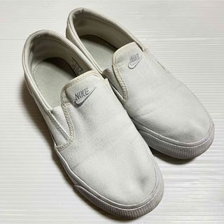 ナイキ(NIKE)のNIKE ナイキ スリッポン ホワイト 25.0㎝(スリッポン/モカシン)