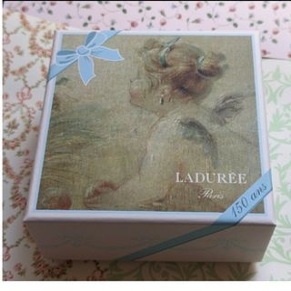 ラデュレ(LADUREE)のLADUREEのマカロンBOX 再掲載(小物入れ)