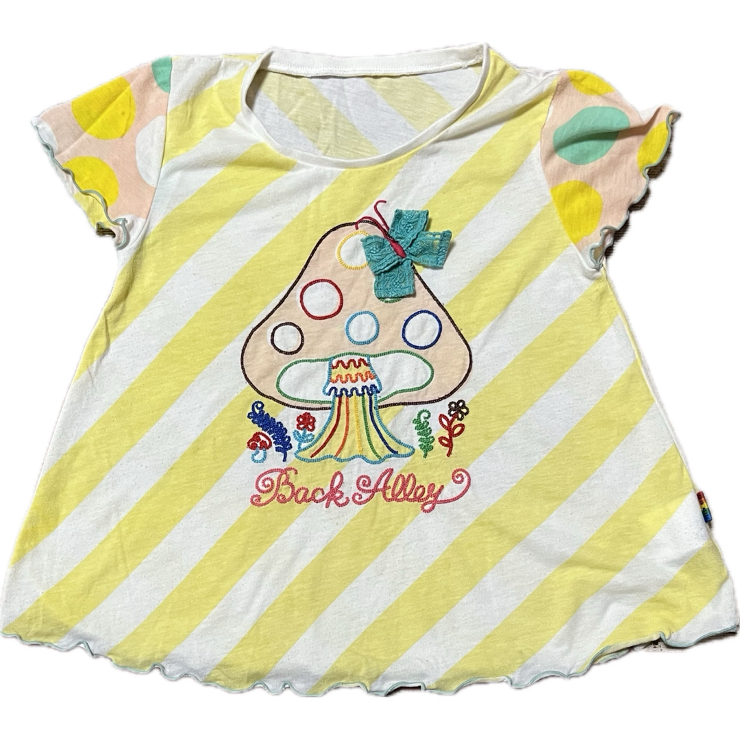 BOOFOOWOO(ブーフーウー)のブーフーウー　トップス　130cm キッズ/ベビー/マタニティのキッズ服女の子用(90cm~)(Tシャツ/カットソー)の商品写真