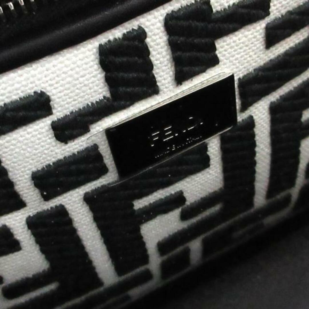 FENDI(フェンディ)のFENDI(フェンディ) ハンドバッグ レディース美品  ピーカブーアイコニックスモール 8BN244-ANXU 黒 内側FFロゴ柄 レザー レディースのバッグ(ハンドバッグ)の商品写真