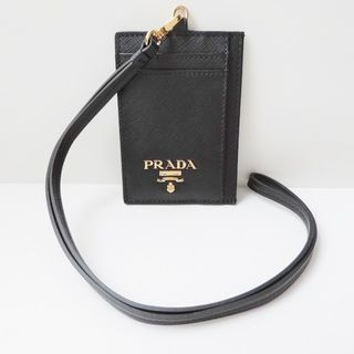 プラダ(PRADA)のPRADA(プラダ) パスケース美品  - 1MC074 黒 サフィアーノメタル(レザー)(名刺入れ/定期入れ)