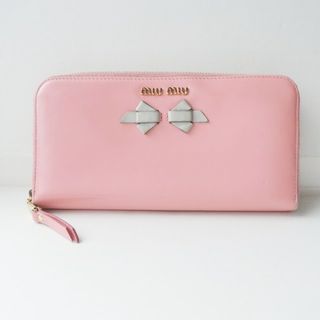 ミュウミュウ(miumiu)のmiumiu(ミュウミュウ) 長財布 - ピンク×グレー ラウンドファスナー レザー(財布)