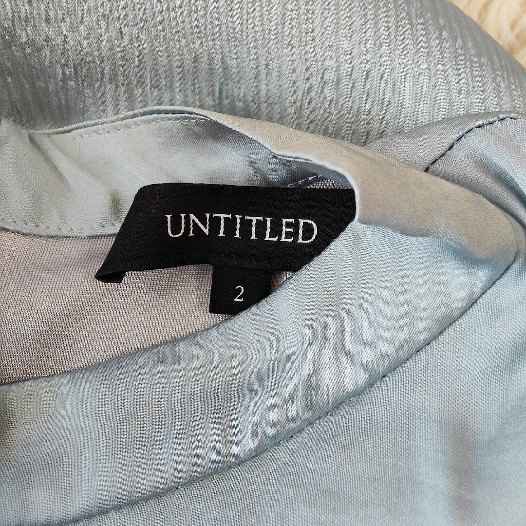 UNTITLED(アンタイトル)のUNTITLED 水色 サテンスカート ロング レディースのスカート(ロングスカート)の商品写真