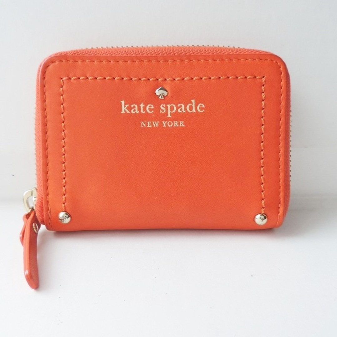 kate spade new york(ケイトスペードニューヨーク)のKate spade(ケイトスペード) コインケース - PWRU2081 オレンジ ステッチ/ラウンドファスナー レザー レディースのファッション小物(コインケース)の商品写真