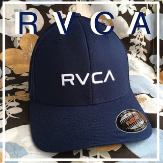 ルーカ(RVCA)のRVCAルーカUS限定ロゴアイコン刺繍ツイルキャップ帽子１点物(サーフィン)