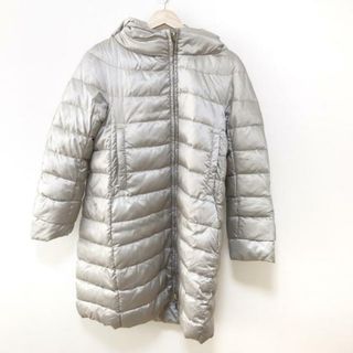 マックスマーラ(Max Mara)のMax Mara(マックスマーラ) ダウンコート レディース美品  - グレーベージュ 長袖/The Cube/リバーシブル/フード取り外し可/冬(ダウンコート)