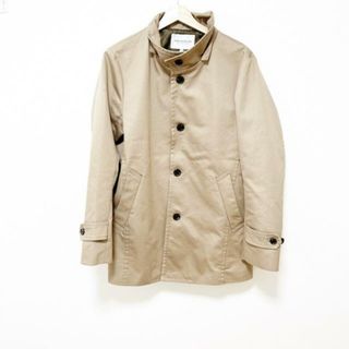 ユナイテッドアローズ(UNITED ARROWS)のUNITED ARROWS(ユナイテッドアローズ) コート サイズM メンズ - ベージュ 長袖/A DAY IN THE LIFE/秋/春 綿、ポリエステル(その他)