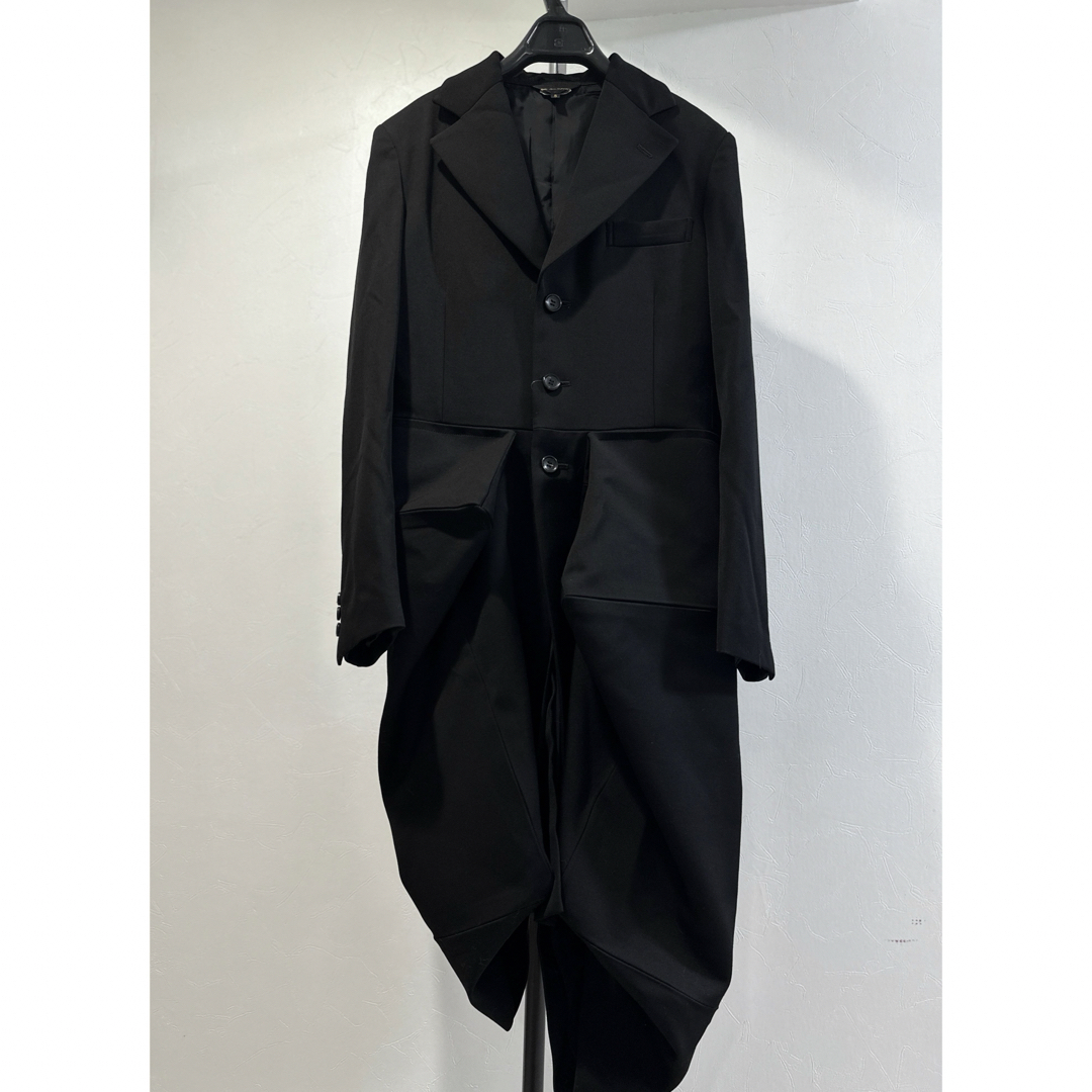 COMME des GARCONS(コムデギャルソン)の2023AW コムデギャルソン　ジャケット　コート レディースのジャケット/アウター(ロングコート)の商品写真