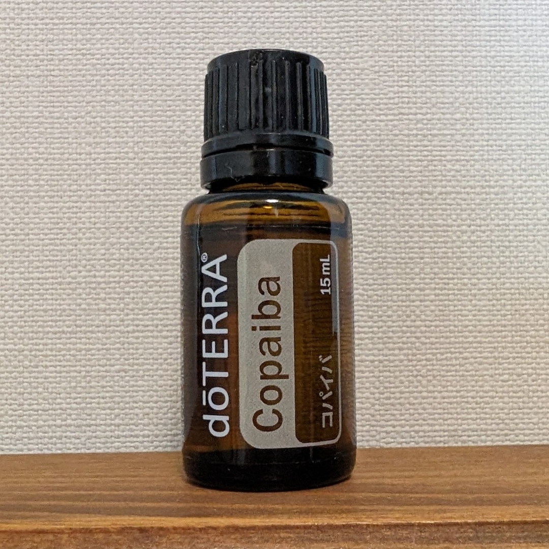 doTERRA(ドテラ)のドテラ☆コパイバ15ml☆新品・正規品 コスメ/美容のリラクゼーション(エッセンシャルオイル（精油）)の商品写真