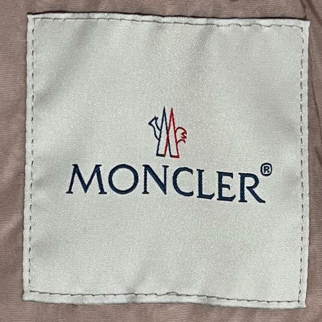 MONCLER(モンクレール)のMONCLER(モンクレール) ブルゾン サイズ1 S レディース美品  CASSE ピンクベージュ 長袖/フリル/春/秋 レディースのジャケット/アウター(ブルゾン)の商品写真