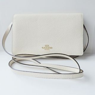 コーチ(COACH)のCOACH(コーチ) 財布美品  ペブルド レザー フォルド オーバー クラッチ クロスボディー F30256 白 レザー(財布)