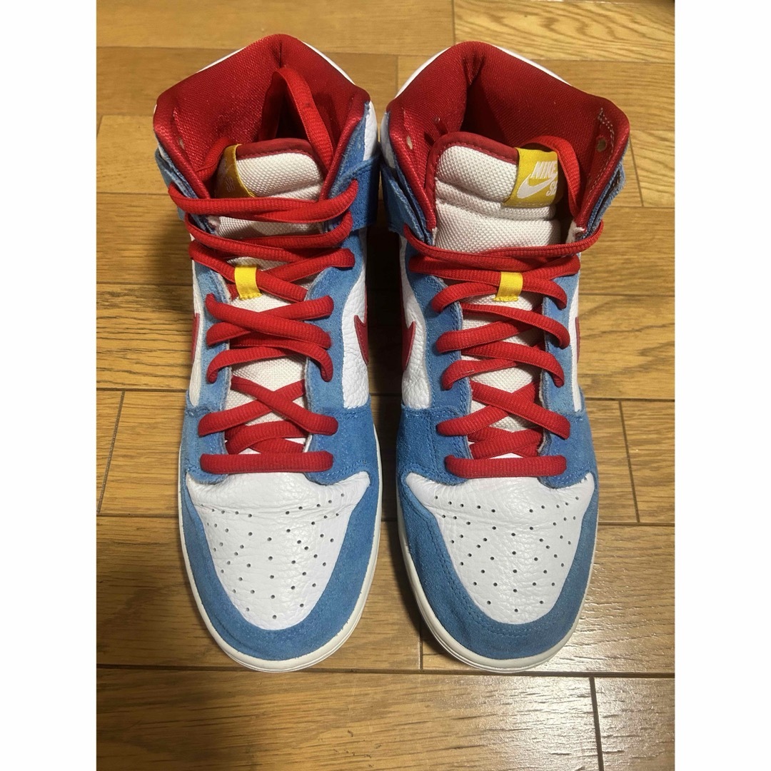 NIKE(ナイキ)のNike SB Dunk High "Doraemon" メンズの靴/シューズ(スニーカー)の商品写真