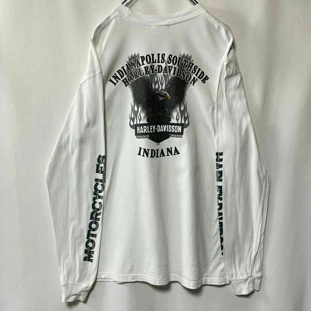 Harley Davidson(ハーレーダビッドソン)のハーレーダビッドソン　ロングTシャツ　ワンポイントロゴ　古着　ホワイト　Lサイズ メンズのトップス(Tシャツ/カットソー(七分/長袖))の商品写真