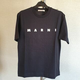 マルニ(Marni)の【新品・未使用】MARNI KIDS ロゴプリントコットンTシャツ　黒10Y(Tシャツ/カットソー)