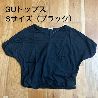 ジーユー(GU)のGU トップス　Sサイズ　ブラック(Tシャツ(半袖/袖なし))