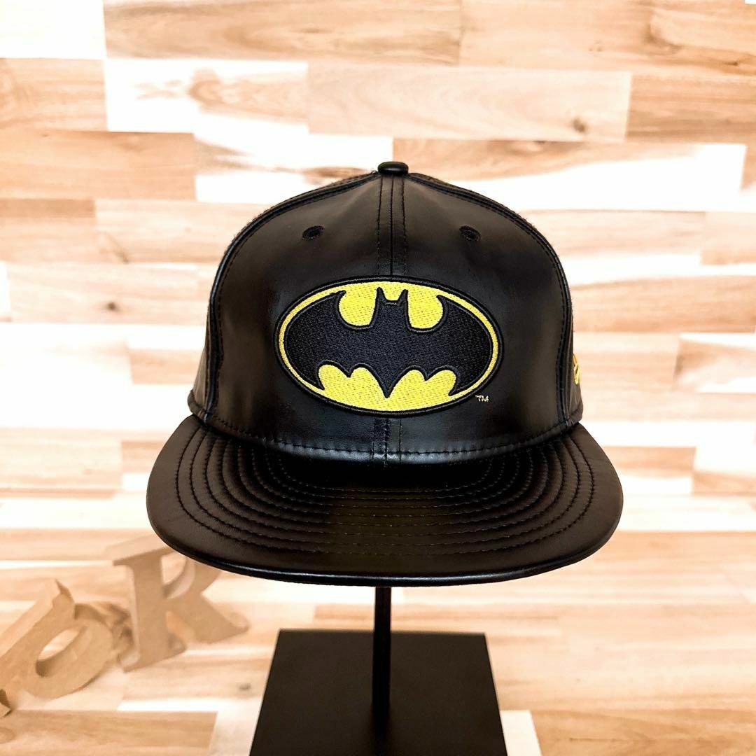 NEW ERA(ニューエラー)の激レア【ニューエラ×バットマン】限定コラボ 本革レザー キャップ 羊革 黒×黄 メンズの帽子(キャップ)の商品写真