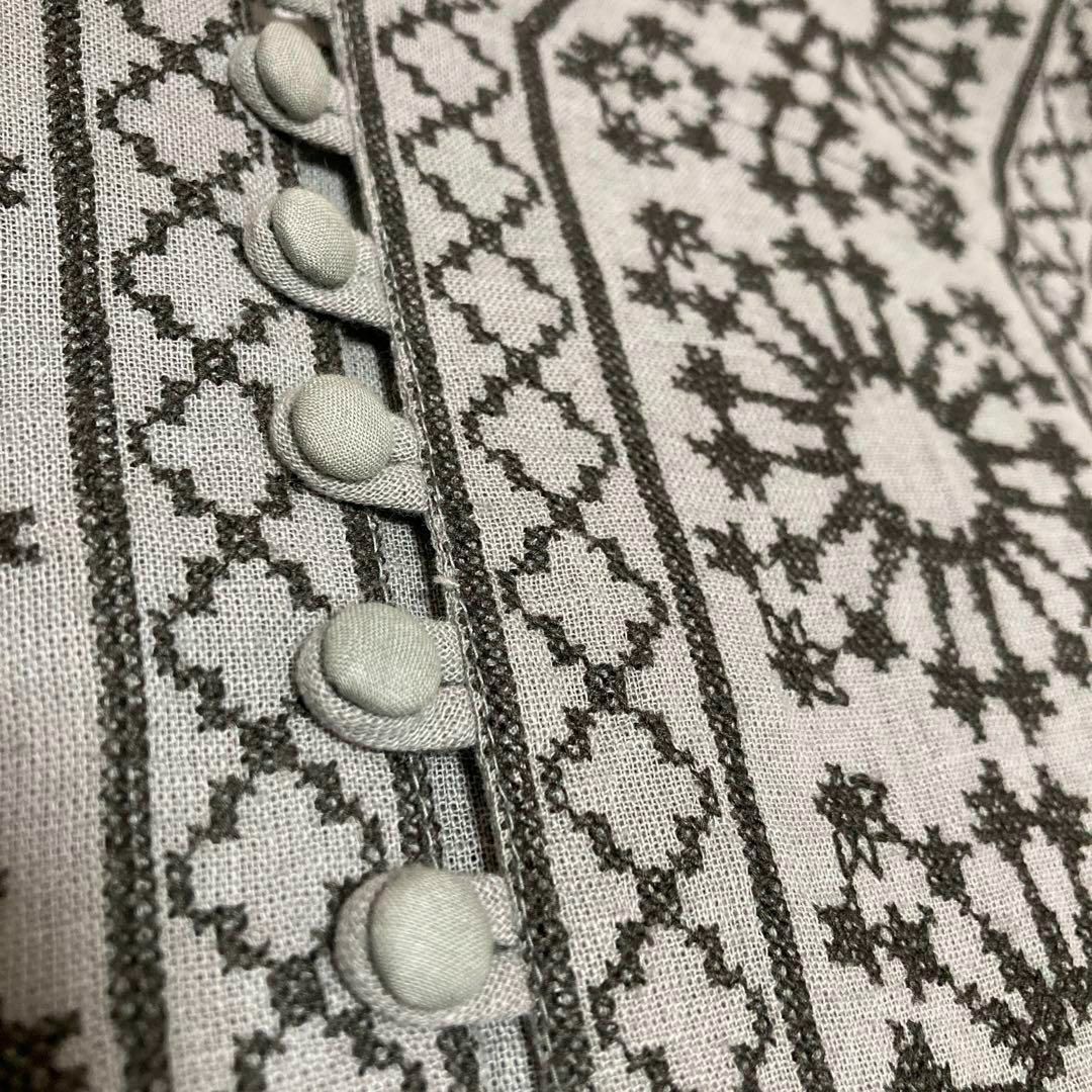美品　RNA-N　アールエヌエーエヌ　ロングワンピース　刺繍　多ボタン　リネン レディースのワンピース(ロングワンピース/マキシワンピース)の商品写真