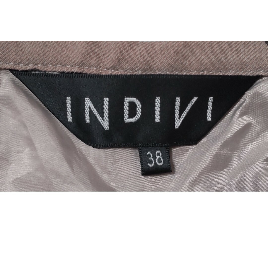 INDIVI(インディヴィ)のINDIVI 春秋用 花柄プリーツスカート 38 美品 レディースのスカート(ひざ丈スカート)の商品写真