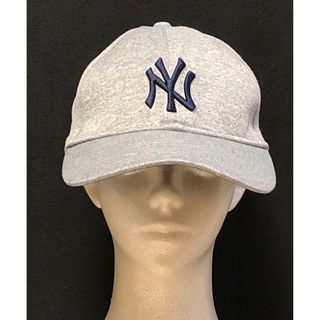 ニューエラー(NEW ERA)のニューエラ　MLB ニューヨークヤンキース　39THIRTY グレー　刺繍 (キャップ)