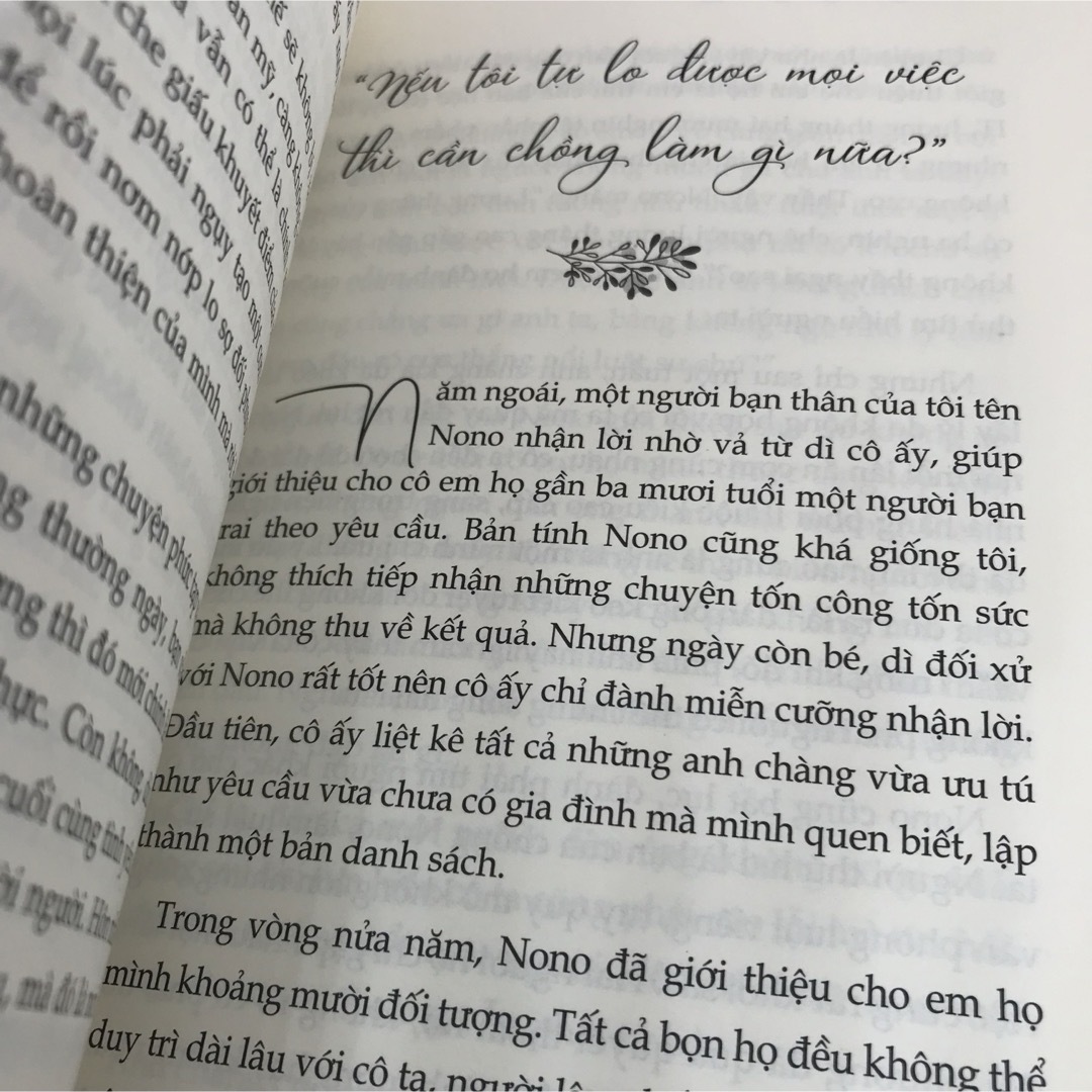 Càng Độc Lập Càng Cao Quý 【ベトナム語書籍】 エンタメ/ホビーの本(洋書)の商品写真