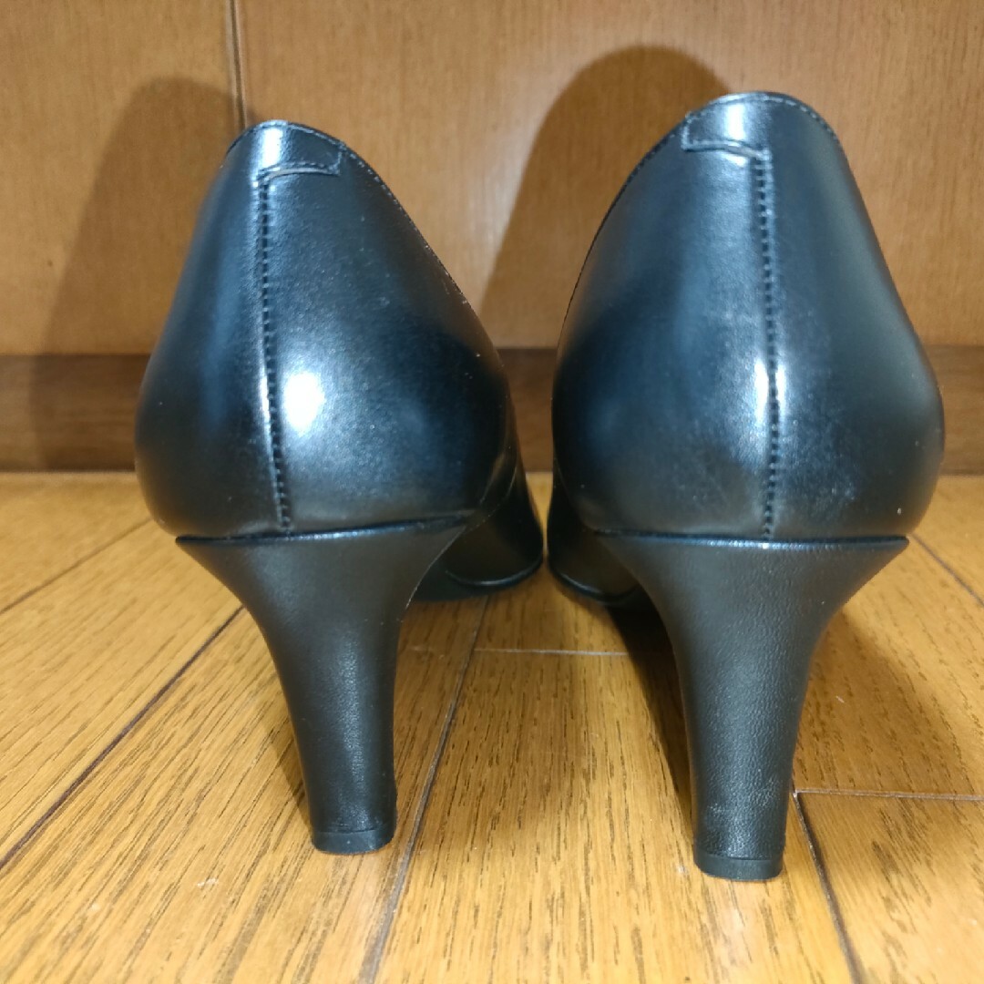DIANA(ダイアナ)のDIANA ダイアナ プレーン フォーマル パンプス ブラック 25cm レディースの靴/シューズ(ハイヒール/パンプス)の商品写真