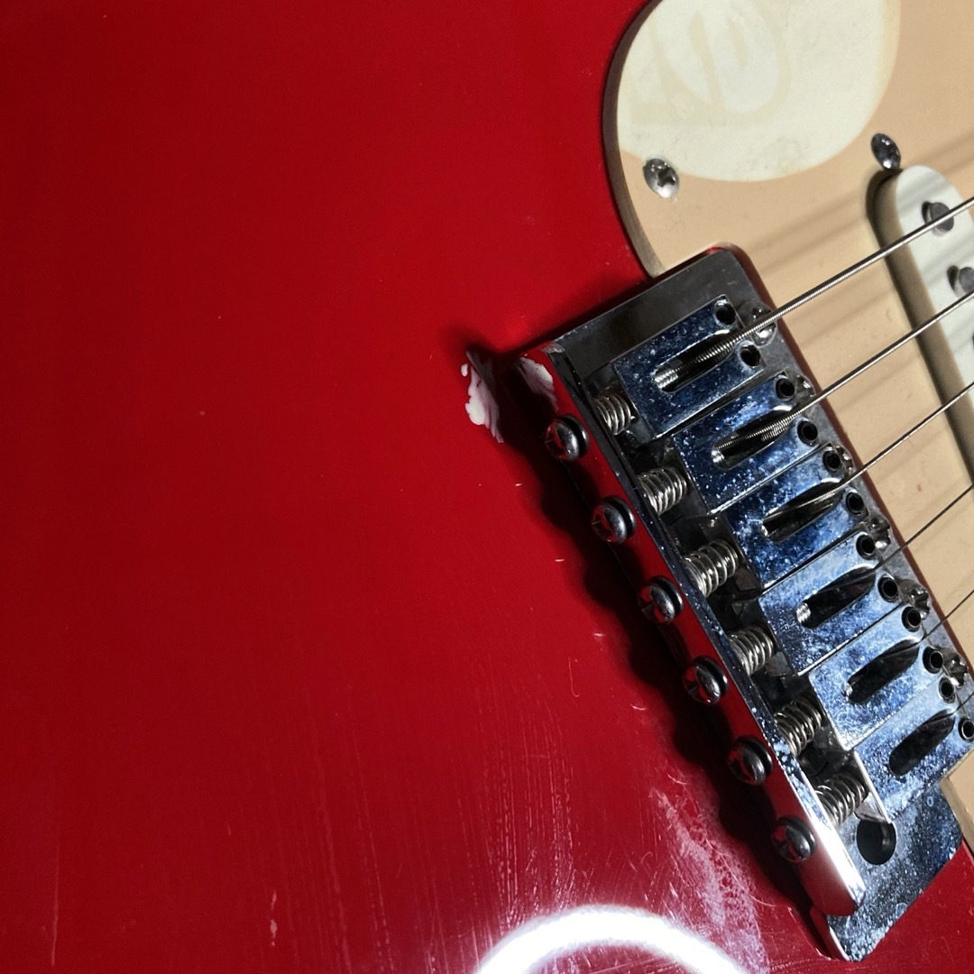 レア】squier designed in the usa ストラト レッド エレキギター レア】squier designed in the usa ストラト レッド エレキギター