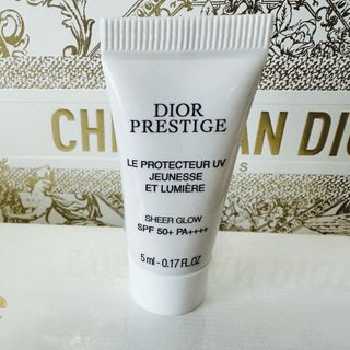 クリスチャンディオール(Christian Dior)のプレステージ ホワイト ル プロテクター UV ルミエール シアーグロー 5ml(化粧下地)