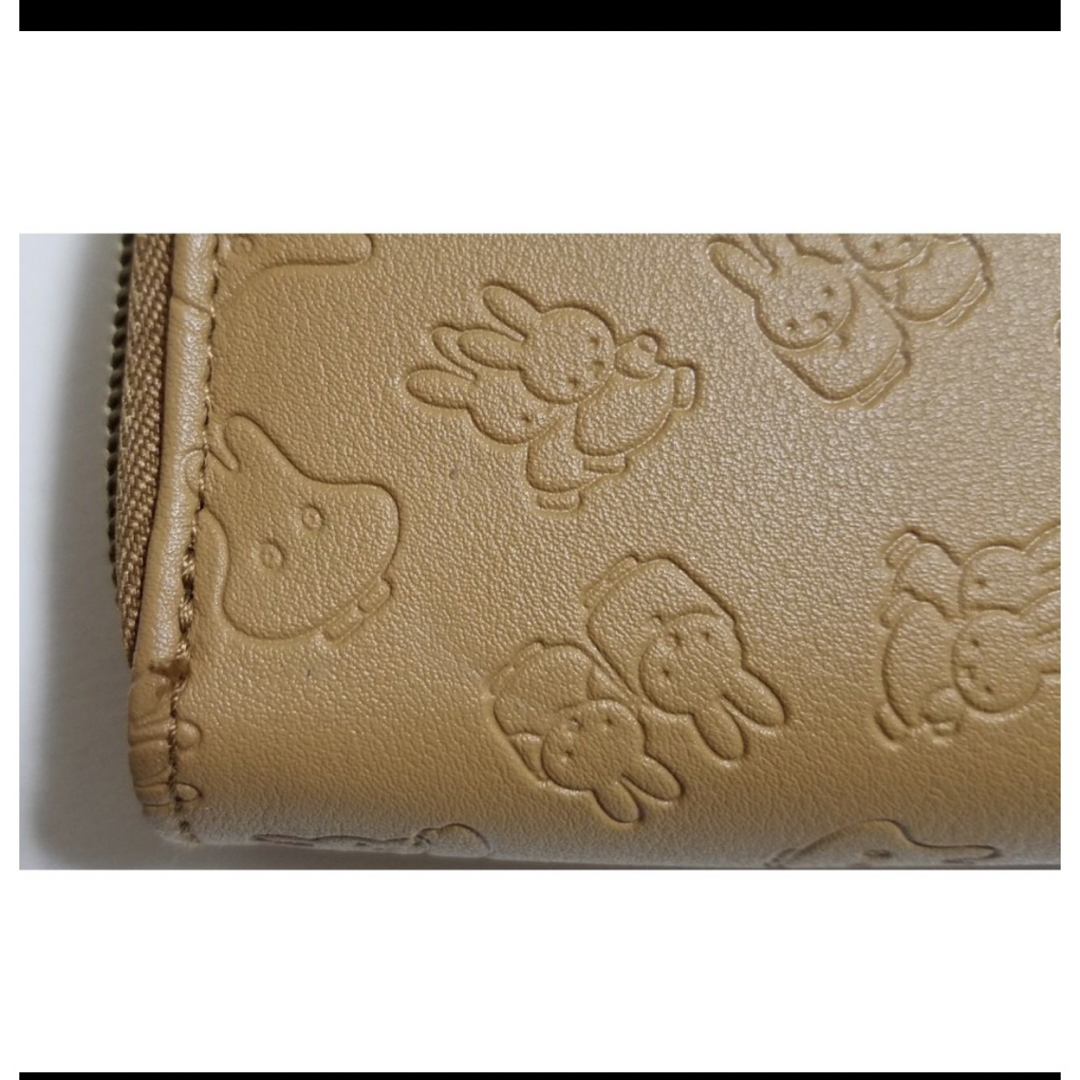 miffy(ミッフィー)の【新品】miffy（ミッフィー）おばけミッフィー キーチェーン付きじゃばら財布 レディースのファッション小物(財布)の商品写真