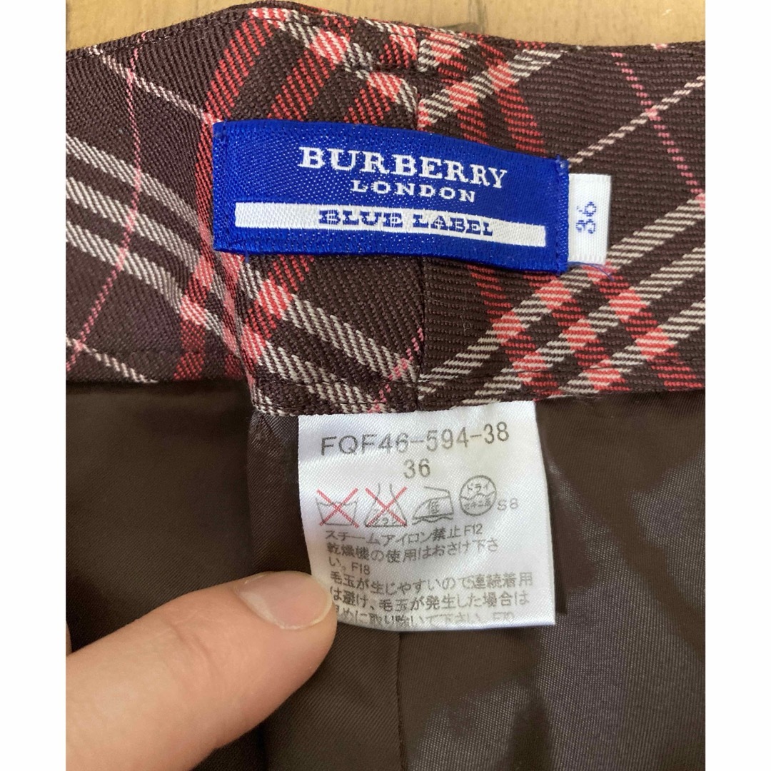 BURBERRY BLUE LABEL(バーバリーブルーレーベル)のBURBERRY BLUE LABEL ノバチェックパンツ　（裏地付き） レディースのパンツ(その他)の商品写真