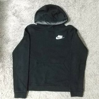 ナイキ(NIKE)の【NIKE】キッズ 黒パーカー L(ジャケット/上着)