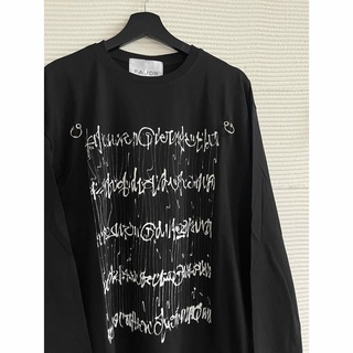 新品タグ付 カードリング付プリントTシャツ 長袖 黒 ストリート  メンズT M(Tシャツ/カットソー(七分/長袖))