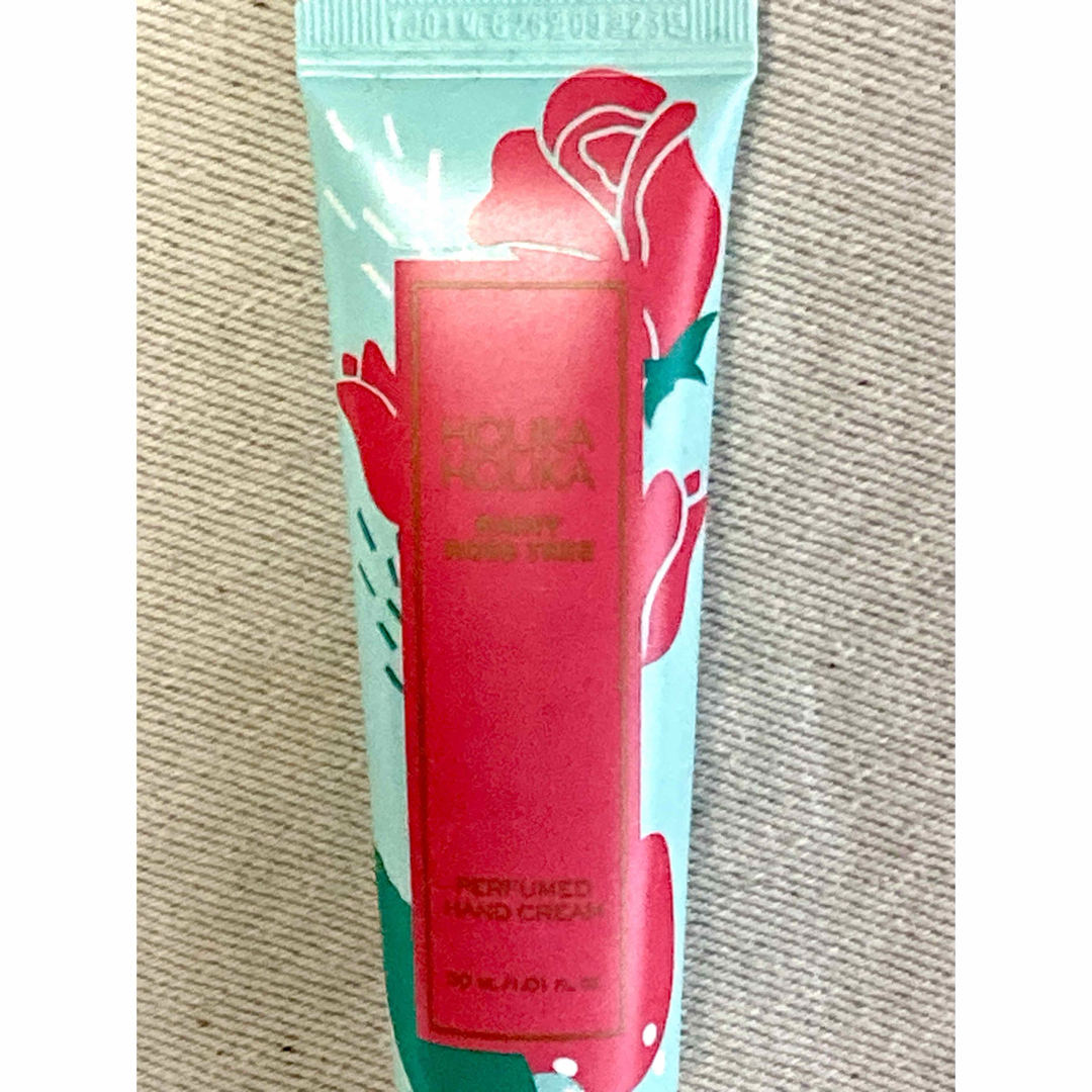 Holika Holika(ホリカホリカ)のHOLIKA HOLIKA ホリカホリカ パフュームドハンドクリーム コスメ/美容のボディケア(ハンドクリーム)の商品写真