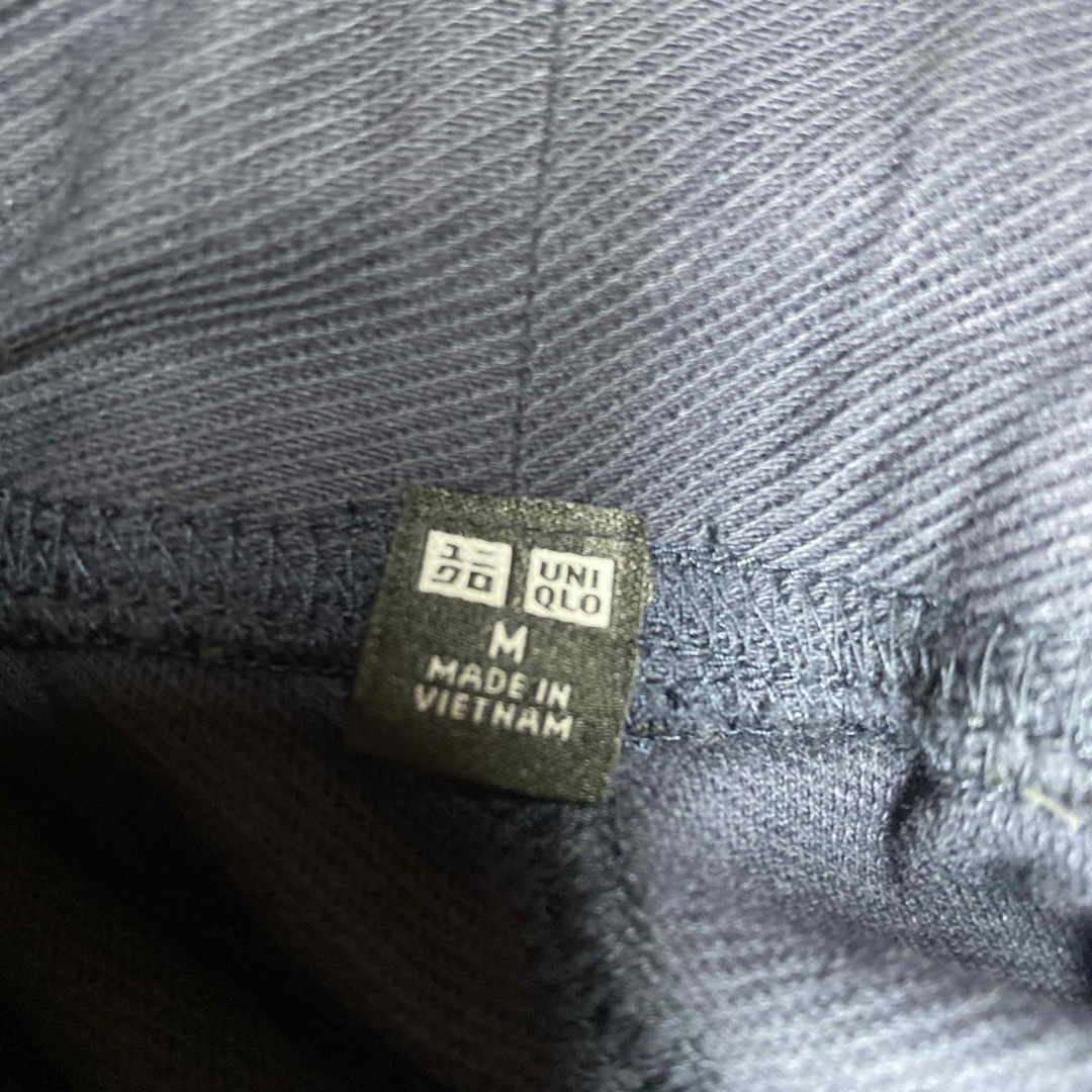 UNIQLO(ユニクロ)のUNIQLO メンズズボン　紺色 メンズのパンツ(チノパン)の商品写真
