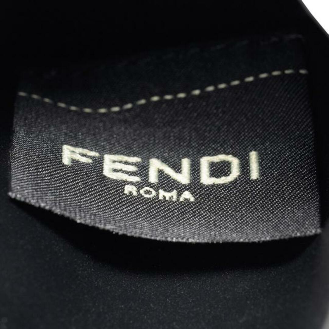 FENDI(フェンディ)の新品 フェンディ FENDI カードケース FFスクエア ブラック メンズのファッション小物(名刺入れ/定期入れ)の商品写真