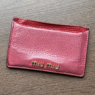 ミュウミュウ(miumiu)のパスケース　miumiu(名刺入れ/定期入れ)