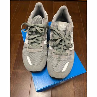 アディダス(adidas)のadidas スニーカー ZX700(スニーカー)