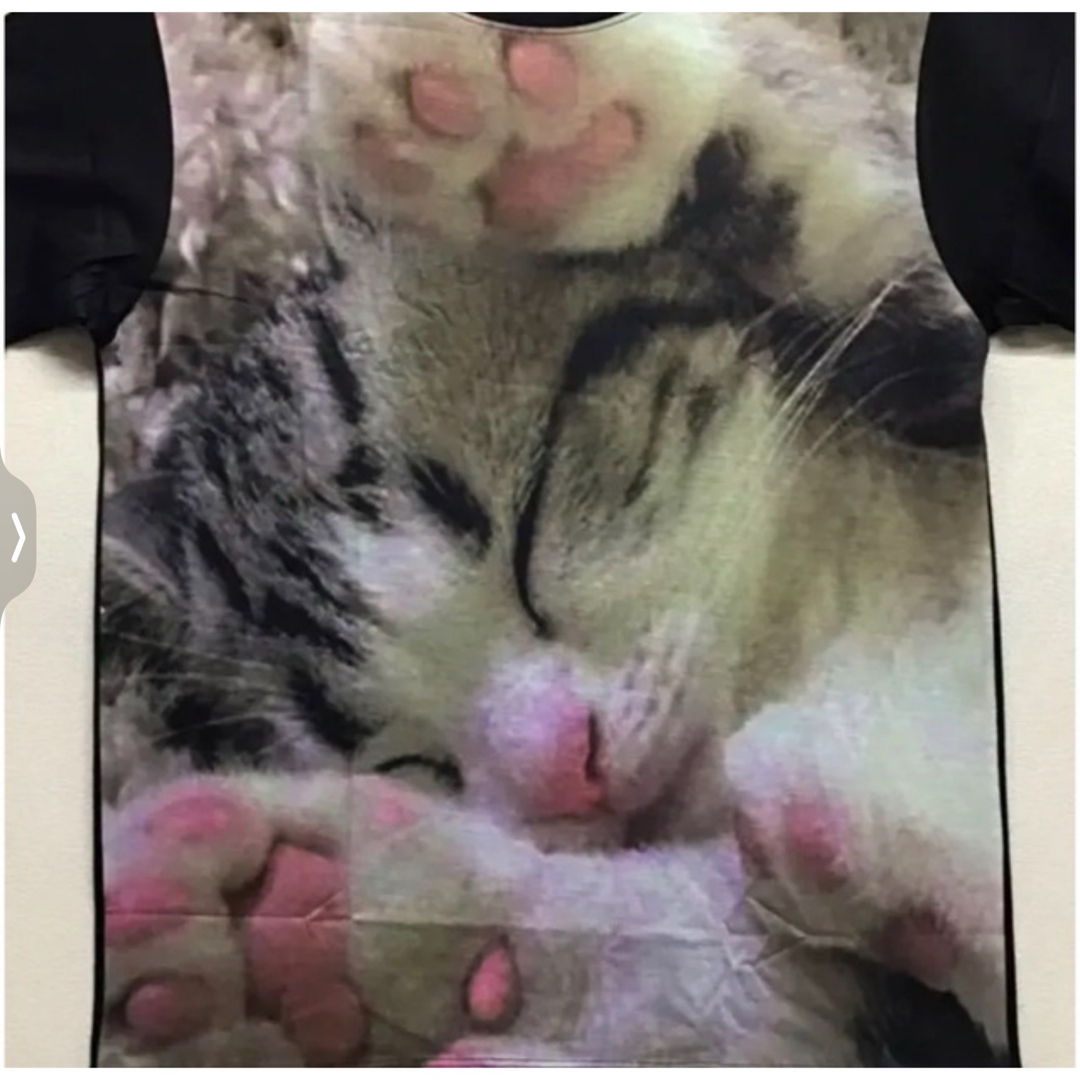 新品 かわいい 子猫 肉球  Tシャツ Lサイズ にくきゅう 管3522 ねこ メンズのトップス(Tシャツ/カットソー(半袖/袖なし))の商品写真