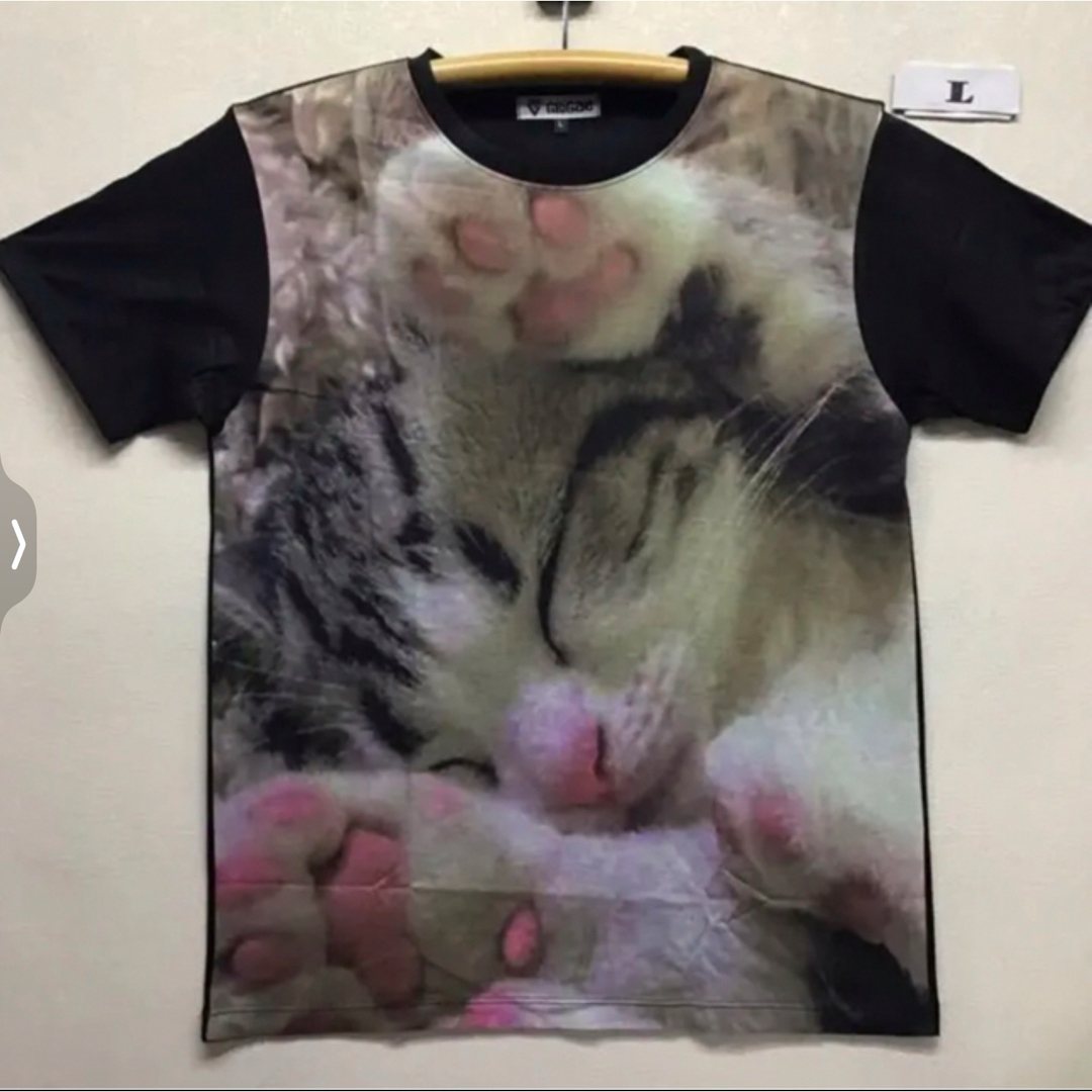 新品 かわいい 子猫 肉球  Tシャツ Lサイズ にくきゅう 管3522 ねこ メンズのトップス(Tシャツ/カットソー(半袖/袖なし))の商品写真