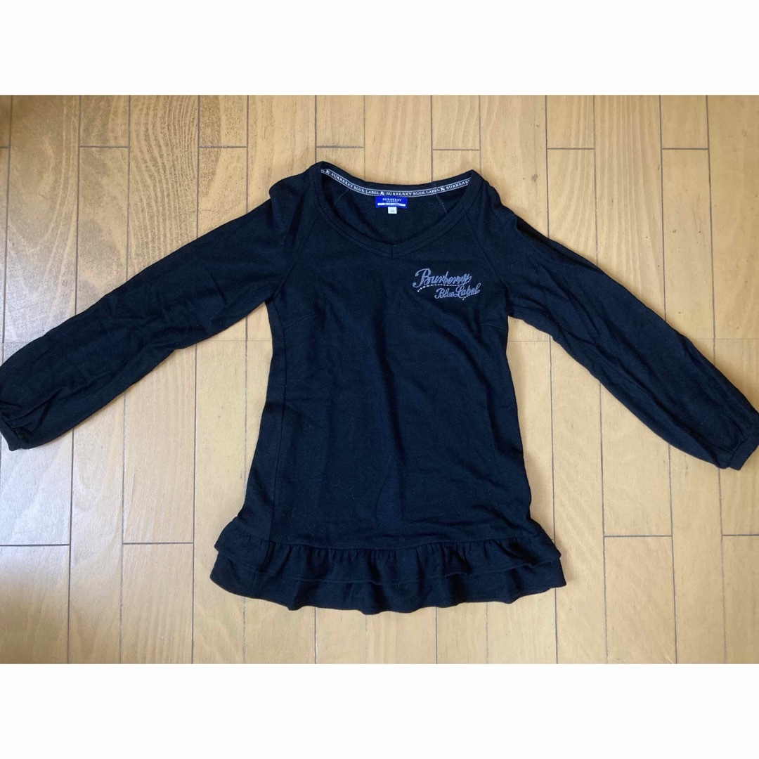 BURBERRY BLUE LABEL(バーバリーブルーレーベル)のBURBERRY BLUE LABEL  トップス　ブラック レディースのトップス(その他)の商品写真