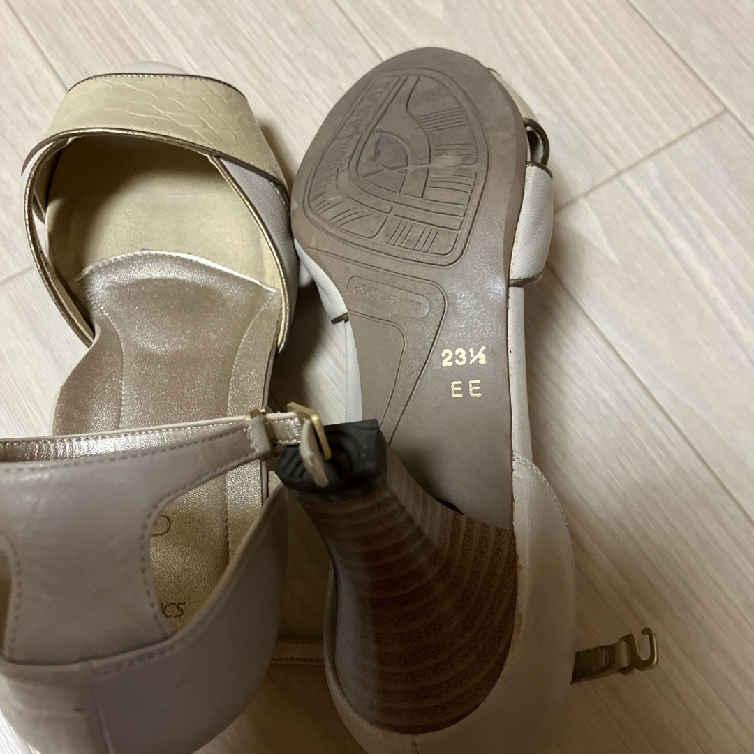 GIRO(ジロ)の美品！アシックス　ジーロasics GIRO 23.5EE 革　ハイヒール6cm レディースの靴/シューズ(ハイヒール/パンプス)の商品写真
