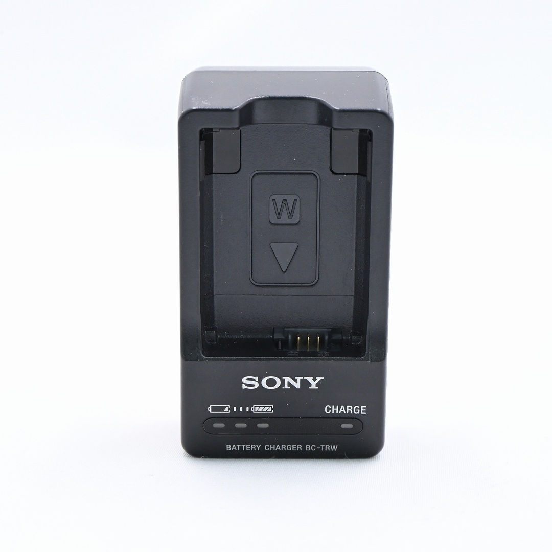 SONY(ソニー)のSONY バッテリーチャージャー BC-TRW スマホ/家電/カメラのカメラ(その他)の商品写真