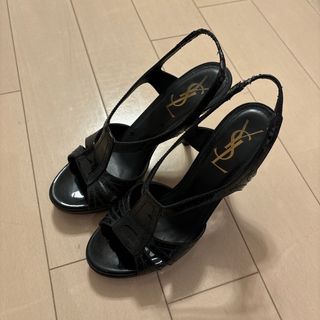 イヴサンローラン(Yves Saint Laurent)のイブサンローラン 黒ヒール サンダル 36(ハイヒール/パンプス)