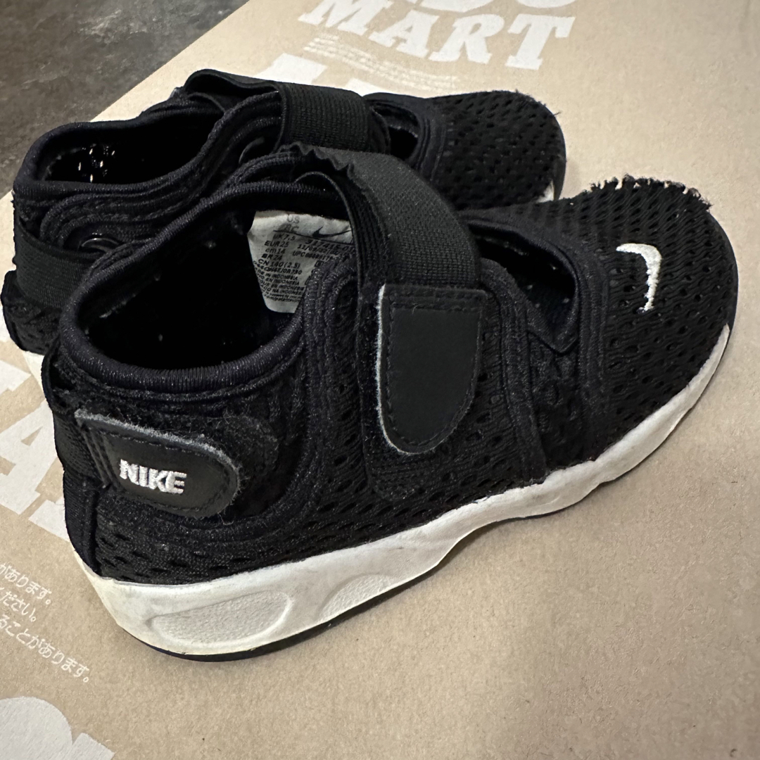 NIKE(ナイキ)のナイキ リトルリフト 14cm ブラック キッズ/ベビー/マタニティのベビー靴/シューズ(~14cm)(サンダル)の商品写真