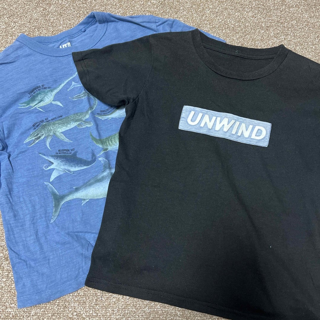 UNIQLO(ユニクロ)の【UNIQLO】サメTシャツ ノーブランドT セット 130cm キッズ/ベビー/マタニティのキッズ服男の子用(90cm~)(Tシャツ/カットソー)の商品写真