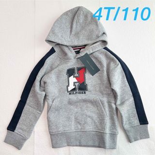 トミーヒルフィガー(TOMMY HILFIGER)のトミーヒルフィガー ボーイズ フリースフーディ 4/110(Tシャツ/カットソー)