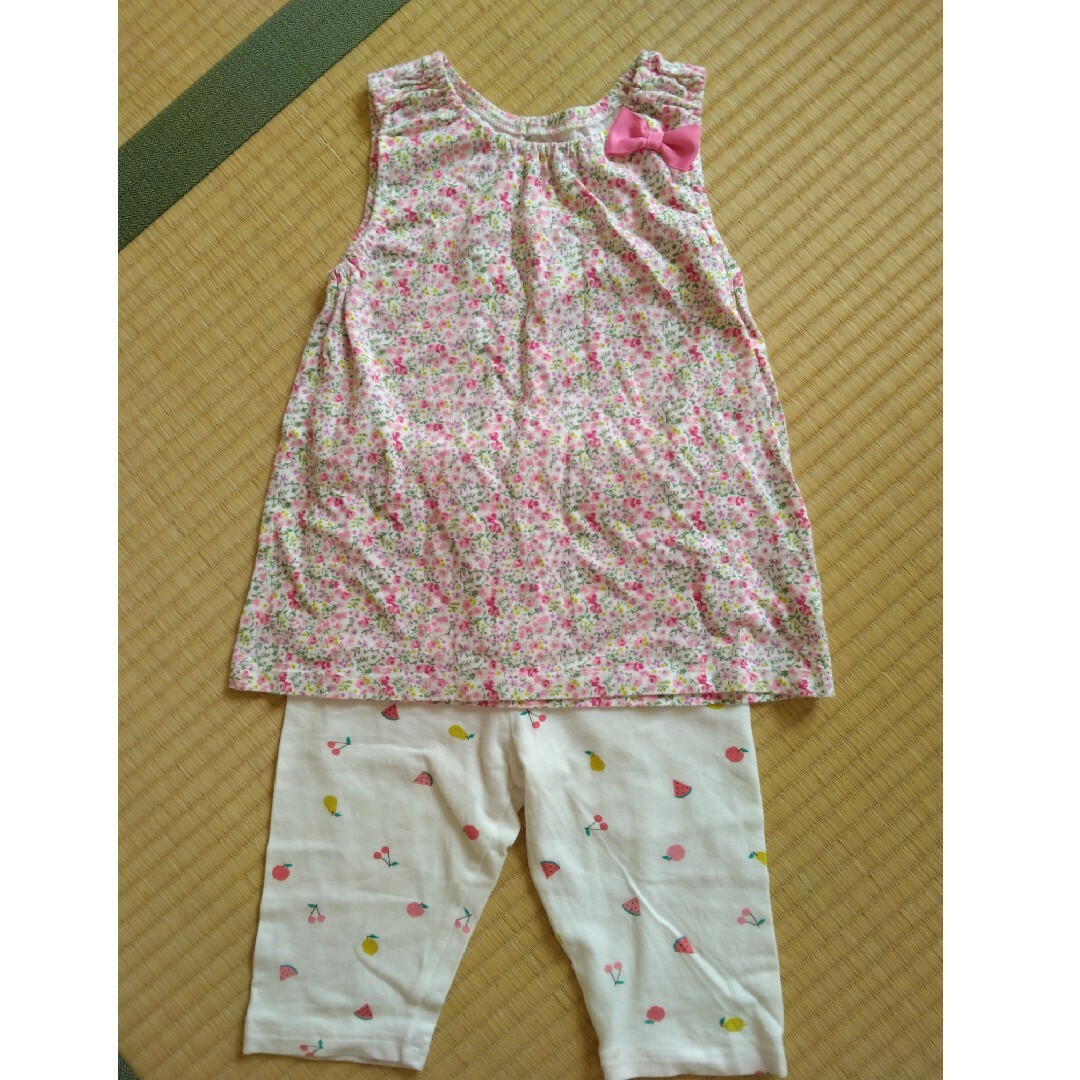 西松屋(ニシマツヤ)のノンスリーブシャツとスパッツ キッズ/ベビー/マタニティのキッズ服女の子用(90cm~)(Tシャツ/カットソー)の商品写真