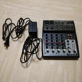 ベリンガー(behringer)のbehringer XENYX802(ミキサー)