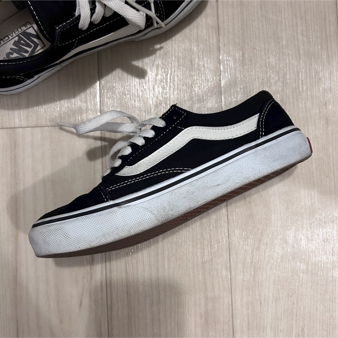 OLD SKOOL（VANS）(オールドスクール)のVANS OLD SKOOL バンズ オールドスクール 22.5cm レディースの靴/シューズ(スニーカー)の商品写真