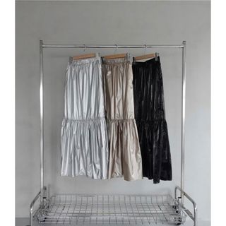 marte Metallic Tiered Skirt(ロングスカート)