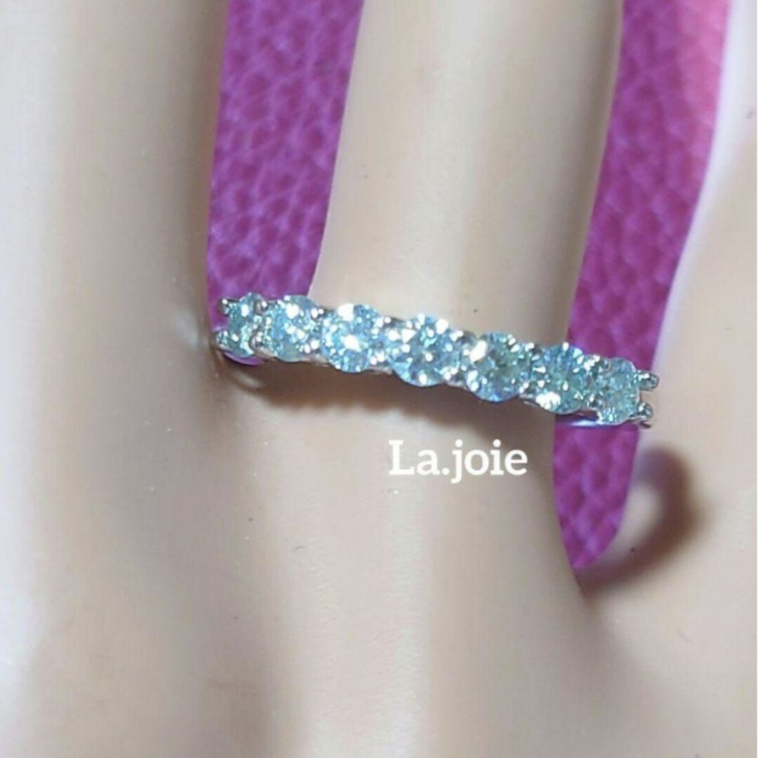最高品質 モアサナイト ライトブルーグリーン 人工ダイヤ ハーフエタニティリング レディースのアクセサリー(リング(指輪))の商品写真